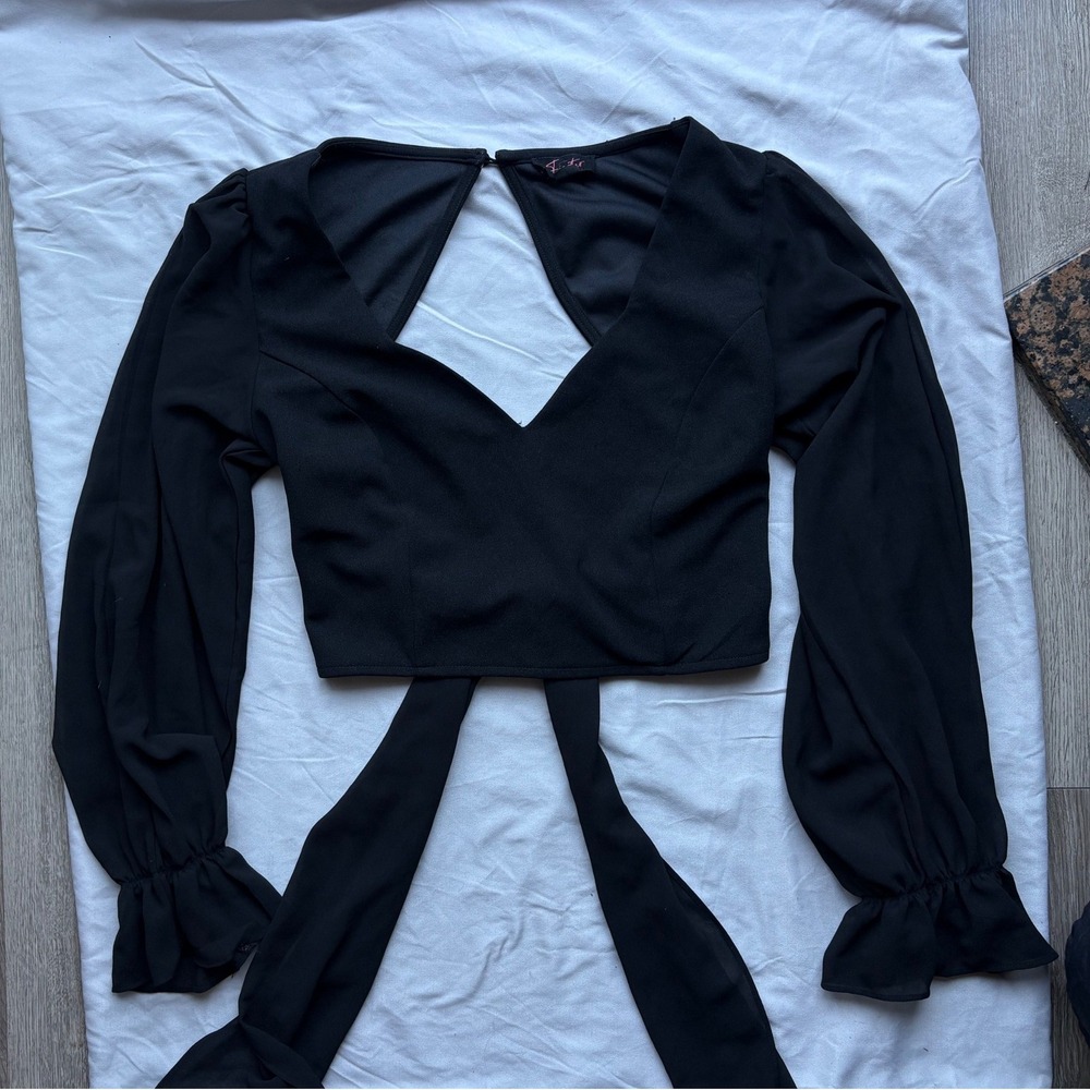 Fiestar Womens Black Open Back Tie Bow Long Sleeve Crop Top FS22A977 Large